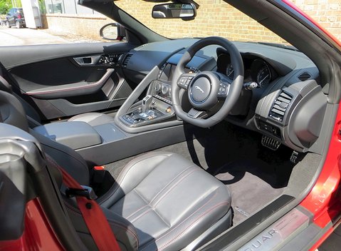 Jaguar F-Type S V8 Convertible 13
