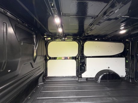 Ford Transit Custom 320 SPORT L2H1 P/V ECOBLUE 27