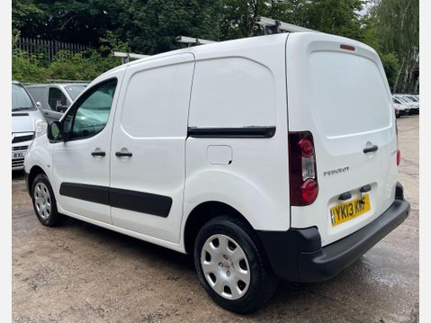 Peugeot Partner 1.6 HDi 850 S Panel Van 4dr Diesel Manual L1 (138 g/km, 90 bhp) 13