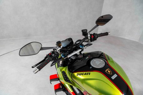 Ducati Streetfighter V4 LAMBORGHINI. NOW SOLD. SIMILAR REQUIRED. PLEASE CALL 01903 254800. 29