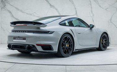 Porsche 911 Turbo S 3
