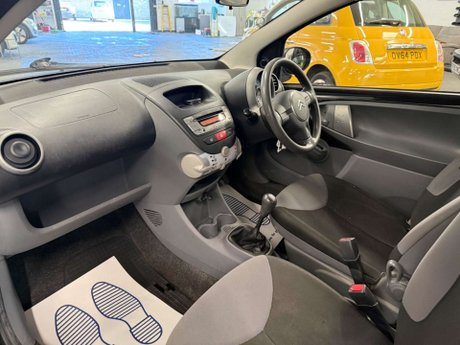 Citroen C1 1.0i VTR Euro 5 3dr 23