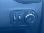 Vauxhall Crossland X 1.2 SRi Nav SUV 5dr Petrol Manual Euro 6 (s/s) (83 ps) 30