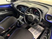 Toyota Aygo X 1.0 Aygo X Edge VVT-i 5dr 34