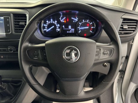 Vauxhall Vivaro 1.5 Vivaro 2900 Sportive S/S 12