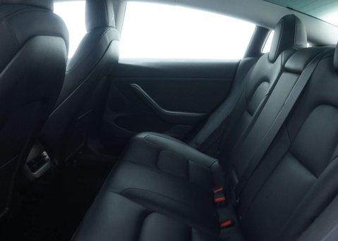 Tesla Model 3 Model 3 Long Range AWD 4WD 4dr 45