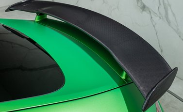 Mercedes-Benz AMG GT R 30