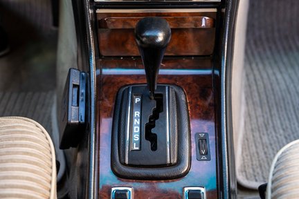 Mercedes-Benz S Class 450 SEL 6.9 23