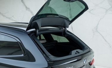 BMW Alpina B3 Touring 37