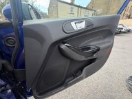 Ford Fiesta TITANIUM X 21