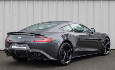Aston Martin Vanquish S Ultimate 7