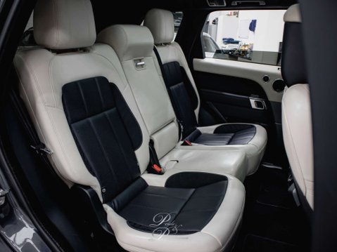 Land Rover Range Rover Sport 3.0 Range Rover Sport HST Auto 4WD 5dr 20