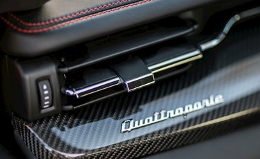 Maserati Quattroporte DV6 20