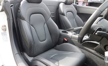 Audi R8 V10 Spyder 9