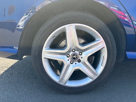 Mercedes-Benz GLE GLE 350 D 4MATIC AMG LINE 54