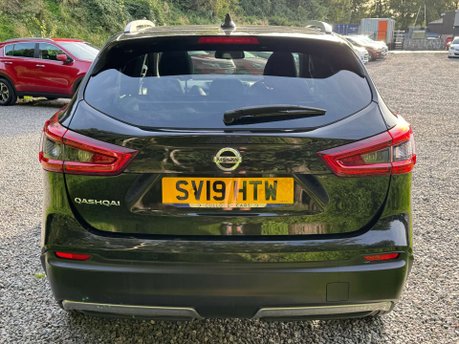 Nissan Qashqai 1.3 Qashqai Tekna DiG-T 5dr 7