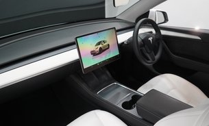 Tesla Model Y LONG RANGE AWD Enhanced Autopilot White Interior 20" Induction Alloys VAT Q 19