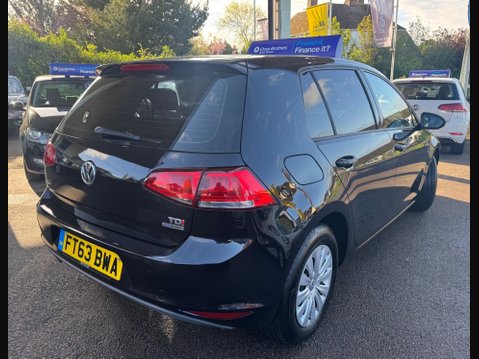 Volkswagen Golf 1.6 TDI BlueMotion Tech S Euro 5 (s/s) 5dr 7