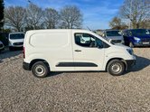 Vauxhall Combo SWB L1H1 Low Roof 2000 Dynamic Air Con EURO 6 NO VAT 5