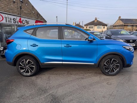 MG ZS EXCLUSIVE VTI-TECH 8