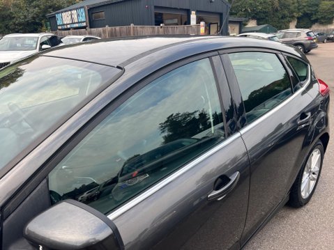 Ford Focus 1.6 Zetec Powershift Euro 6 5dr 15