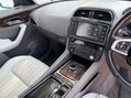 Jaguar F-Pace 2.0 F-PACE Portfolio AWD D Auto 4WD 5dr 17