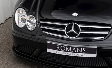 Mercedes-Benz CLK AMG Black Series 21