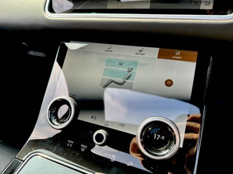 Land Rover Range Rover Velar R-DYNAMIC HSE 30
