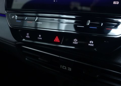 Volkswagen ID.3 Pro 58kWh Hatchback 5dr Electric Auto (204 ps) 35
