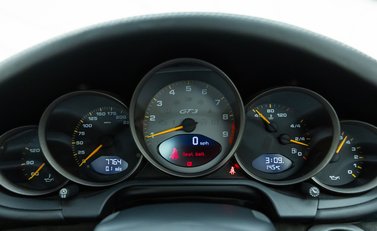 Porsche 911 GT3 RS (997.2) 23