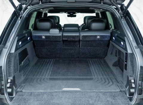 Land Rover Range Rover P530 SV 44