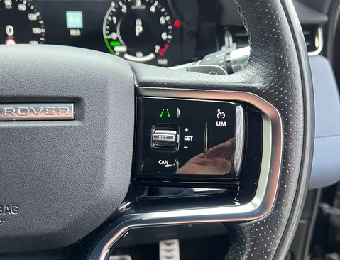 Land Rover Range Rover Evoque 1.5 Range Rover Evoque R-Dynamic SE P300e Auto 4WD 5dr 25
