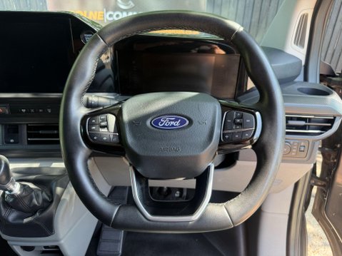 Ford Transit Custom 300 LIMITED L2H1 P/V ECOBLUE 18