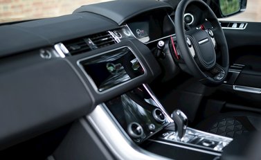 Land Rover Range Rover Sport 5.0 SVR 16