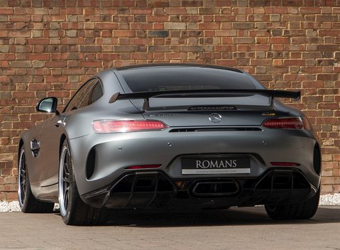 Mercedes-Benz AMG GT R GT R 3