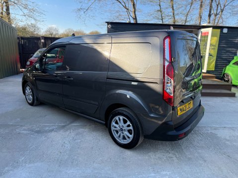 Ford Transit Connect 1.5 Transit Connect 240 Limited TDCi 19