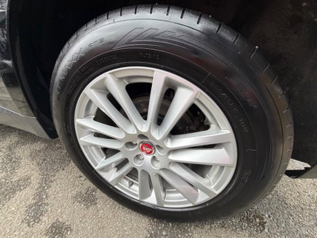 Jaguar F-Pace PORTFOLIO AWD 11