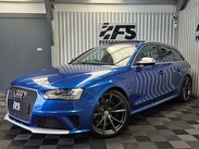 Audi RS4 4.2 FSI V8 Estate 5dr Petrol S Tronic quattro Euro 5 (450 ps) 3