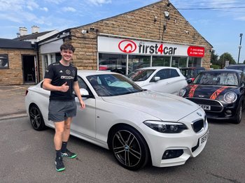 Cameron collected his New BMW 2 Series.