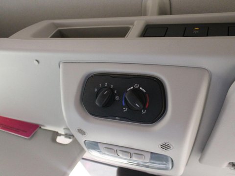 Ford Transit 2.2 TDCi 410 HDT Trend L3 H2 5dr (14 seats) 17