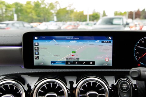 Mercedes-Benz CLA Class CLA 220 AMG LINE PREMIUM PLUS 26