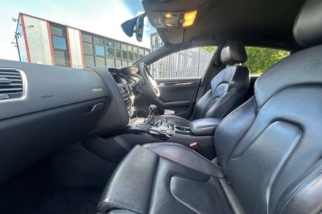 Audi A5 2.0 TDI Black Edition Plus Sportback 5dr Diesel Manual Euro 5 (s/s) (177 ps 19