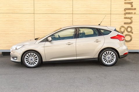 Ford Focus TITANIUM X 13