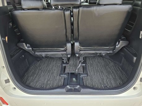 Toyota Alphard Duble+SunRoof+Eletric+Doors+Great+Car 38