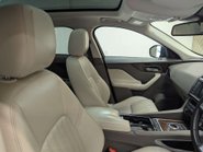 Jaguar F-Pace 2.0 F-PACE Portfolio AWD D Auto 4WD 5dr 29