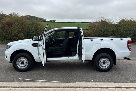 Ford Ranger XL 170 ps Super Cab 4x4 Pickup - Tonneau Cover - Air Con 8