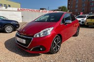 Peugeot 208 1.2 Puretech AUTOMATIC S/S TECH EDITION! ONLY 27000 MILES! 5 SERVICES 8