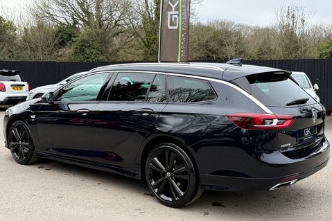 Vauxhall Insignia SRI VX-LINE NAV AUTOMATIC - REVERSE CAMERA -20 INCH ALLOYS 2