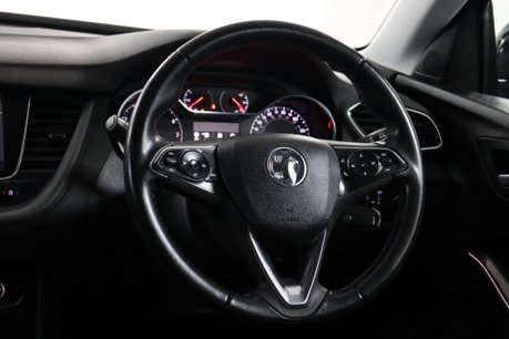 Vauxhall Grandland X SRI NAV 46