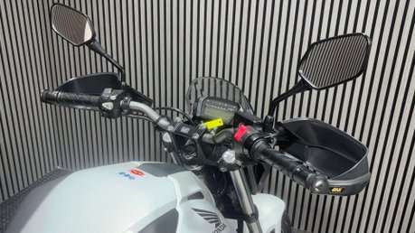 Honda NC700 2012 ONLY 19K NEW MOT 47BHP A2 READY SERVICED COMMUTER BIKE 29